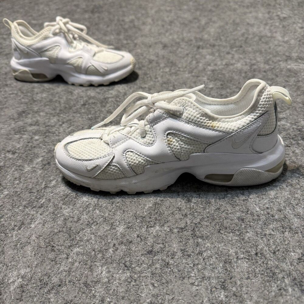 Nike Air Max Graviton Triple White Sneakers AT4404-100 2019 Size 5.5 Training